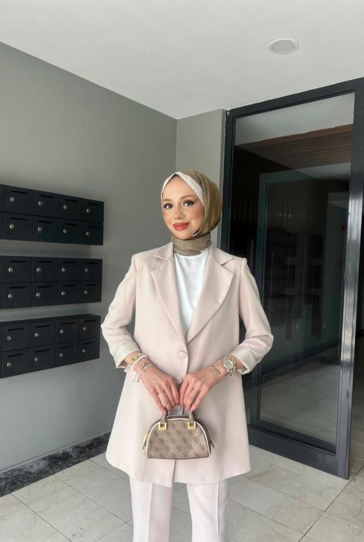 Ensemble classy beige