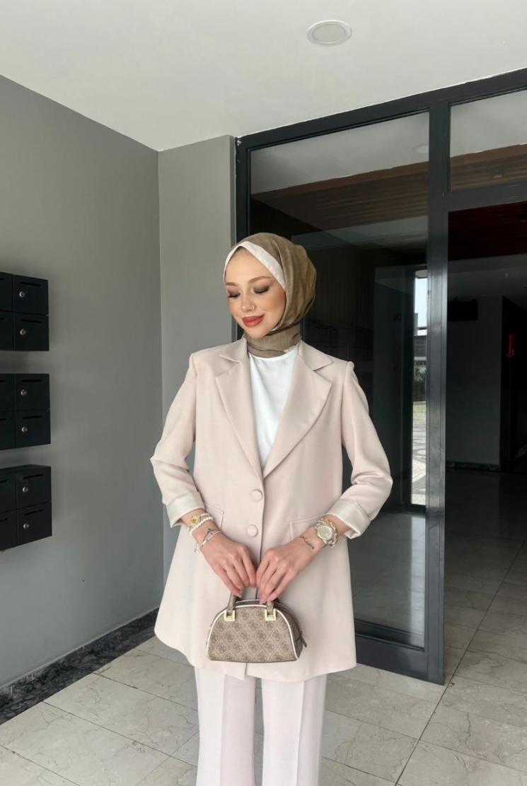 Ensemble classy beige